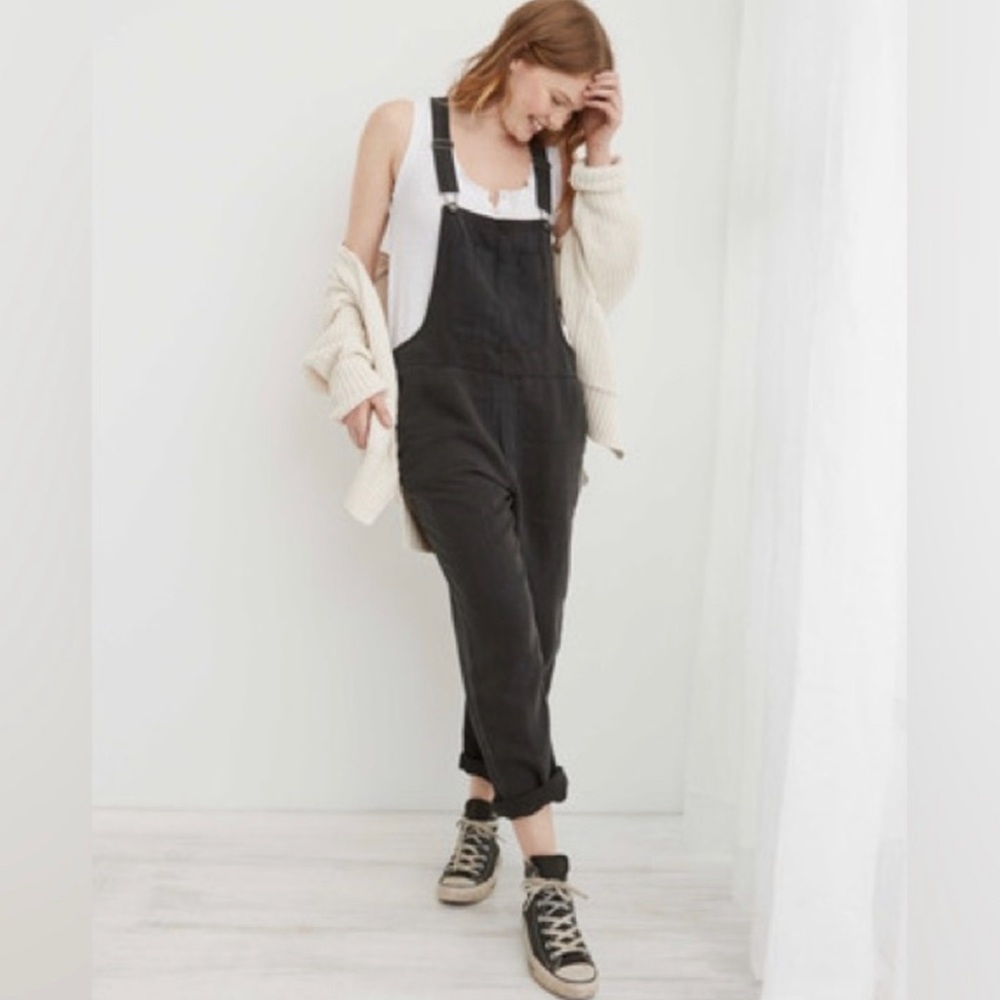 3/$20 Aerie Twill overalls, size xs